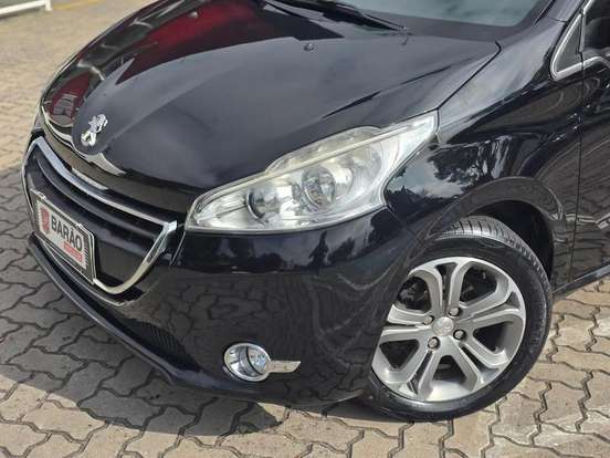 PEUGEOT-208-1.6 GRIFFE 16V FLEX 4P AUTOMÁTICO PEUGEOT-208-2015