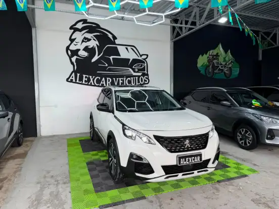 PEUGEOT-3008-2017
