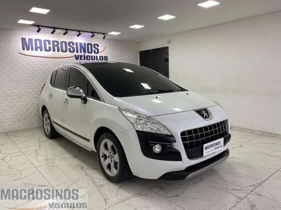 PEUGEOT-3008-2014