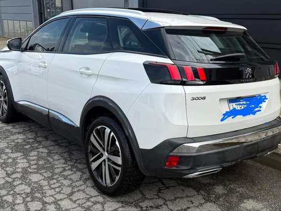 PEUGEOT-3008-1.6 GRIFFE THP 16V GASOLINA 4P AUTOMÁTICO PEUGEOT-3008-2018