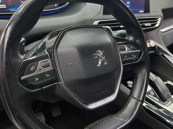 PEUGEOT-3008-1.6 GRIFFE THP 16V GASOLINA 4P AUTOMÁTICO PEUGEOT-3008-2018