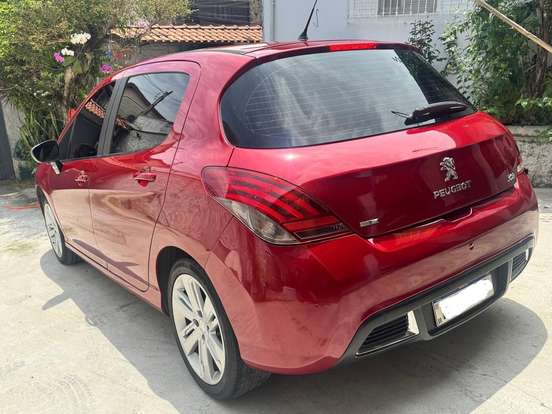 PEUGEOT-308-2017