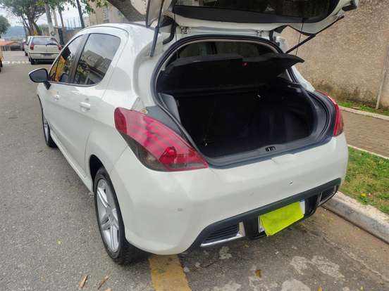 PEUGEOT-308-2016