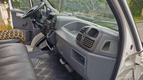 PEUGEOT-BOXER-2011