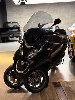 PIAGGIO-MP3 300-2016