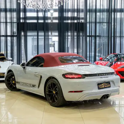 PORSCHE-718-2024
