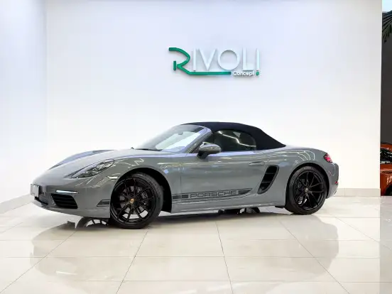 PORSCHE-718-2024