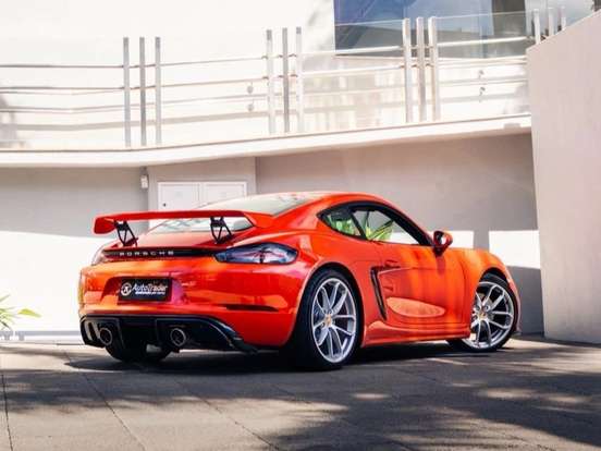 PORSCHE-718-2019
