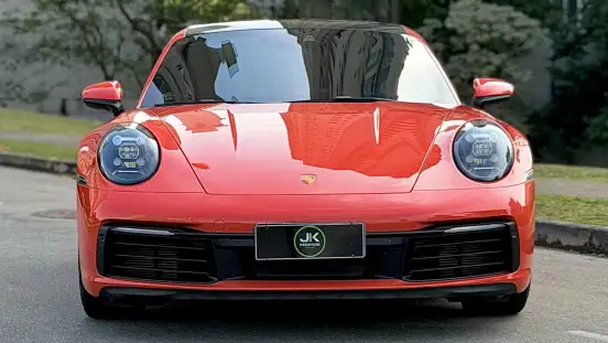 PORSCHE-911-2021
