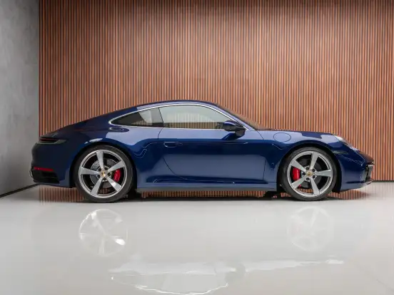 PORSCHE-911-2021