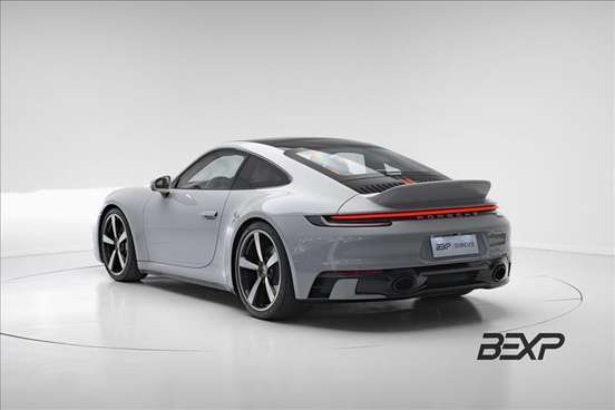PORSCHE-911-2024