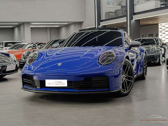 PORSCHE-911-2025
