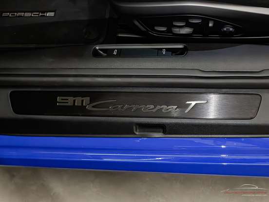 PORSCHE-911-2025