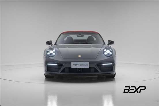 PORSCHE-911-2024