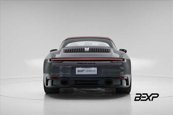 PORSCHE-911-2024