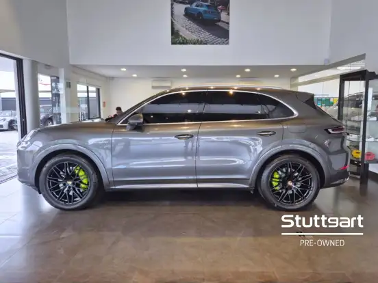 PORSCHE-CAYENNE-2024