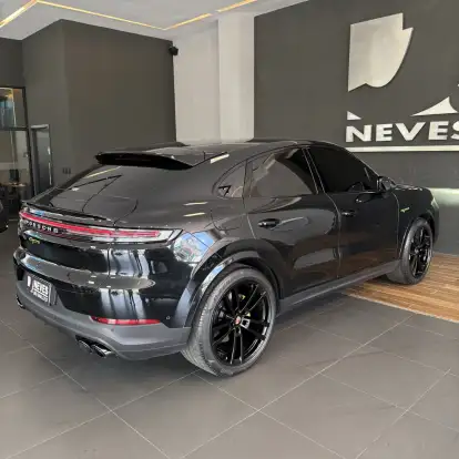PORSCHE-CAYENNE-2024