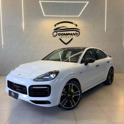 PORSCHE-CAYENNE-2022
