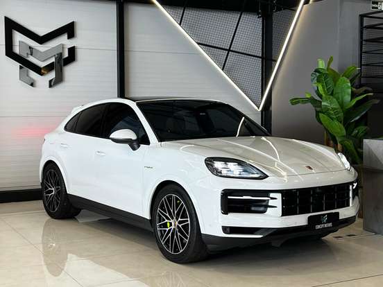 PORSCHE-CAYENNE-2024