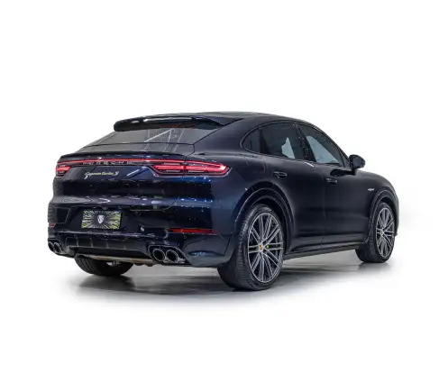 PORSCHE-CAYENNE-2023