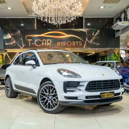 PORSCHE-MACAN-2021