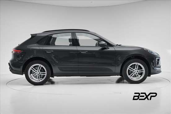 PORSCHE-MACAN-2024