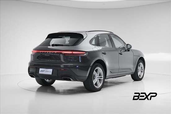 PORSCHE-MACAN-2024