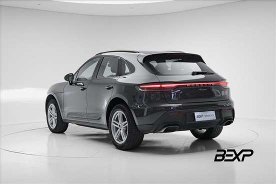 PORSCHE-MACAN-2024