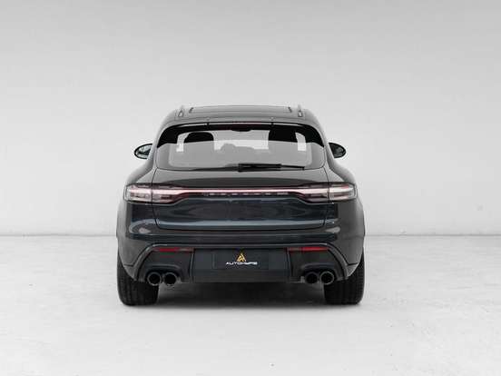 PORSCHE-MACAN-2023