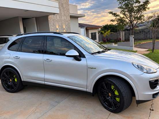 PORSCHE-CAYENNE-3.0 S PLATINUM EDITION V6 HÍBRIDO 4P TIPTRONIC PORSCHE-CAYENNE-2017