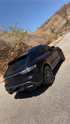 PORSCHE-MACAN-2023