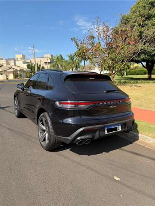 PORSCHE-MACAN-2024