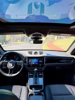 PORSCHE-MACAN-2024