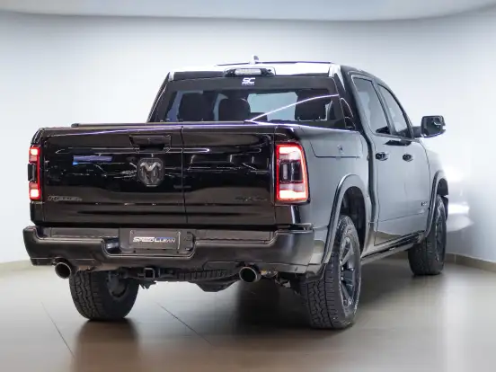 RAM-1500-5.7 V8 GASOLINA REBEL CD 4X4 AUTOMÁTICO RAM-1500-2022