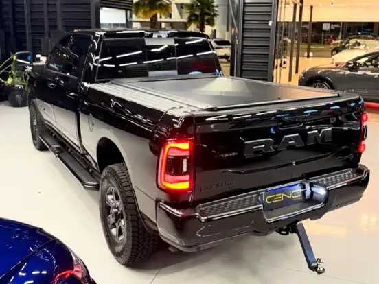 RAM-2500-6.7 I6 TURBO DIESEL LARAMIE NIGHT EDITION CD 4X4 AUTOMÁTICO RAM-2500-2024