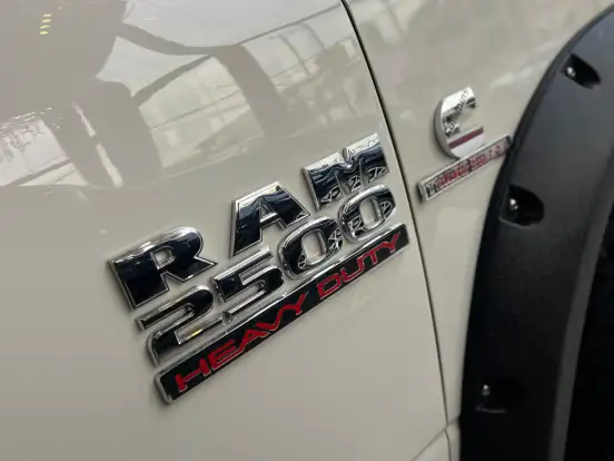 RAM-2500-6.7 LARAMIE 4X4 CD I6 TURBO DIESEL 4P AUTOMÁTICO RAM-2500-2018