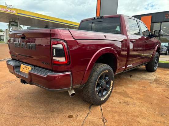 RAM-3500-6.7 I6 TURBO DIESEL LARAMIE NIGHT EDITION CD 4X4 AUTOMÁTICO RAM-3500-2022