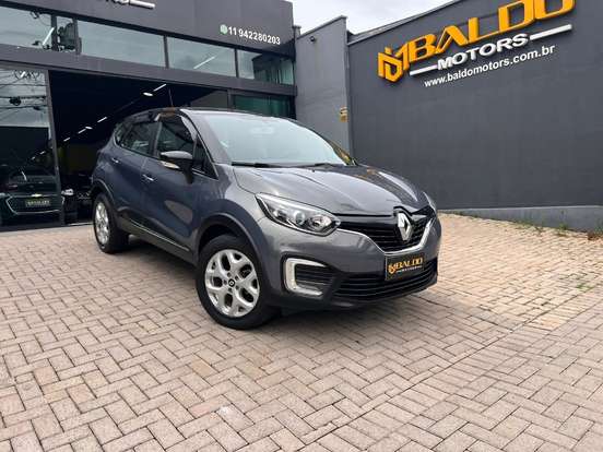 RENAULT-CAPTUR-2018