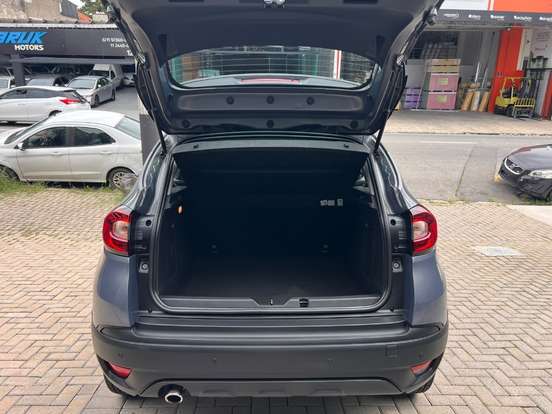RENAULT-CAPTUR-2018