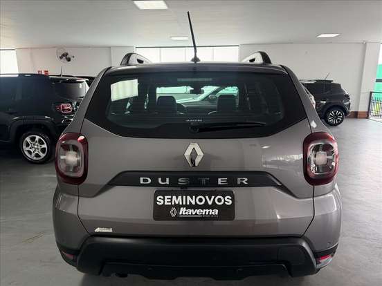 RENAULT-DUSTER-2022