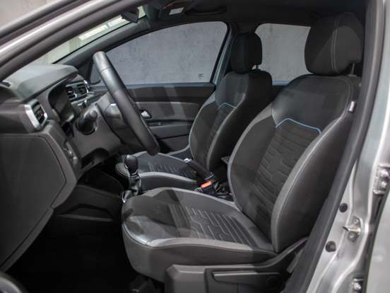RENAULT-DUSTER-2025