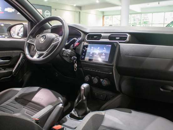RENAULT-DUSTER-2025