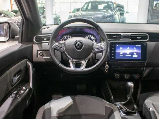 RENAULT-DUSTER-2025