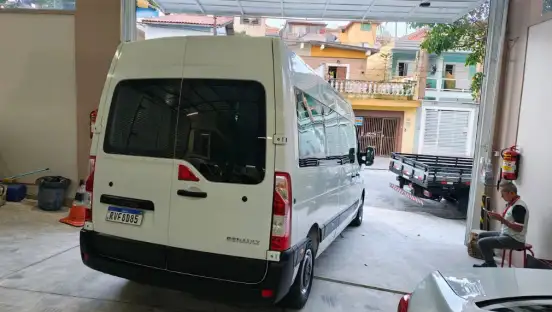 RENAULT-MASTER-2023