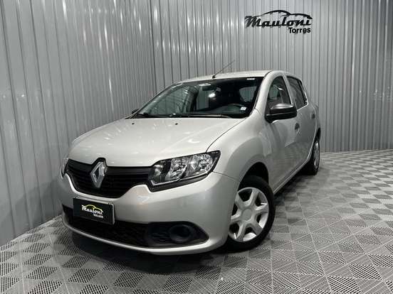 RENAULT-SANDERO-2018