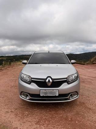 RENAULT LOGAN 1.6 16V SCE FLEX DYNAMIQUE MANUAL
