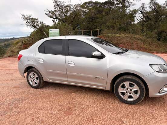 RENAULT-LOGAN-1.6 16V SCE FLEX DYNAMIQUE MANUAL RENAULT-LOGAN-2017