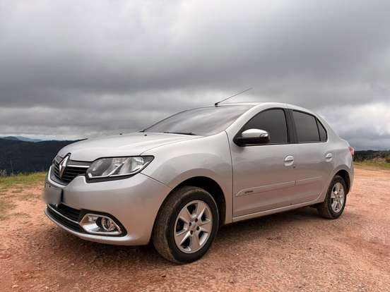 RENAULT-LOGAN-1.6 16V SCE FLEX DYNAMIQUE MANUAL RENAULT-LOGAN-2017