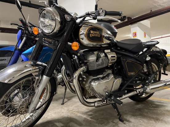 ROYAL ENFIELD-CLASSIC 650 BLACK CHROME-2026