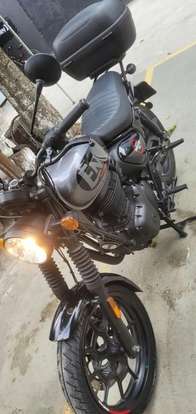 ROYAL ENFIELD-HUNTER 350-2024